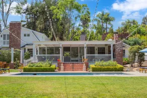 Heaven on Earth with two houses and two pools! - Image 3