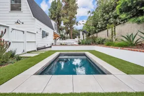 Heaven on Earth with two houses and two pools! - Image 4