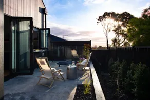 Maison Noire- stunning Scandinavian design - Image 4