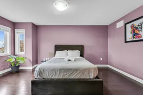Spacious 4BR 5 BD Near YYZ | Weddings + Gas Stove - Image 5