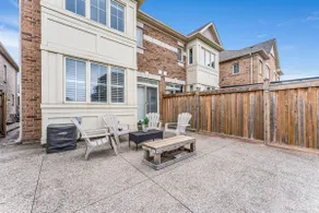 Spacious 4BR 5 BD Near YYZ | Weddings + Gas Stove - Image 2