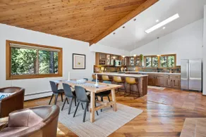 Nestled Inn Vacation Home Rental Evergreen - Trails, Views, Hot Tub, Skiing! - Image 4