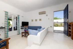 Angali TA 3 Bedroom Home 60m From Kastraki Beach - Image 2