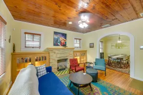 San Antonio Gem in Prime Location w/ Outdoor Space - Image 3