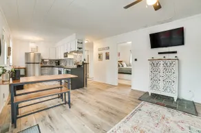 Higgins Lake Cottage w/ Private Fire Pit & Grill! - Image 3