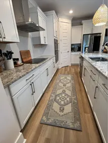 Sleep 20, Walk to Beach, Free Heated Pool, Elev - Image 4