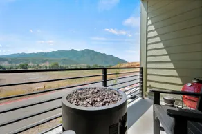 Snowbasin Chalet R5061 Ski EscapeFirepit Hot Tub - Image 4