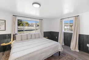 Private Entrance Cottage - Image 2