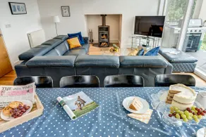 Sandpiper - ticks all the boxes/sleeps 10/hot tub - Image 4