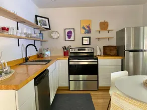 Hideaway. | Sweet Stay | East Austin - Image 2