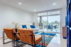 Luxury apartment facing Eagle Beach - Image 4