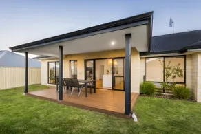 Pet-friendly. Bright and Spacious Dunsborough Home - Image 5