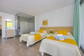 Villa Alcanada - Family only - Image 4