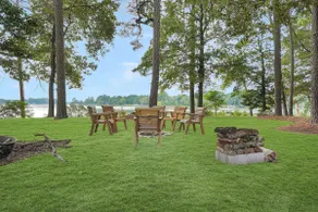 Spacious 3BR w/ Dock on Working Farm w/ Pool Table - Image 2