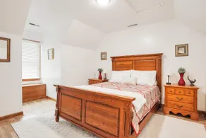 Spacious 3BR w/ Dock on Working Farm w/ Pool Table - Image 3
