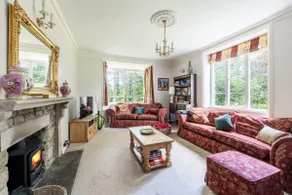 Large Grade II Listed House & Garden nr Beaches - Image 4