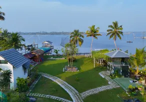 Premium Lagoon-chill Backwater Villa At Kochi - Image 4
