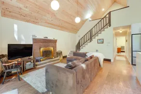 Community Beach Access: Modern Poconos Cabin! - Image 4