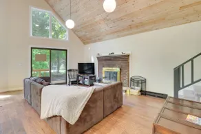 Community Beach Access: Modern Poconos Cabin! - Image 5