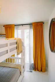Oz Haus - Image 2