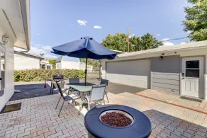 Hot Tub & Fire Pit: Serene Clifton Retreat! - Image 2