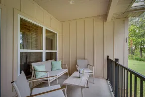 Flippin Home w/ Deck & Grill: Steps to White River - Image 2