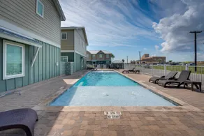 Bright, Modern Corpus Christi Condo: 2 Mi to Beach - Image 3