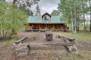 Pet-friendly House w/ Deck: Near Crater Lake! - Image 2