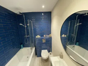 Globe Apartments - Image 3