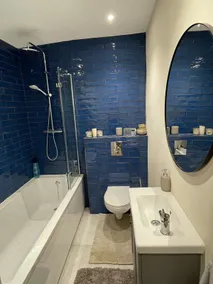 Globe Apartments - Image 4