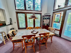 Slopeside Haven with pool access! - Image 4