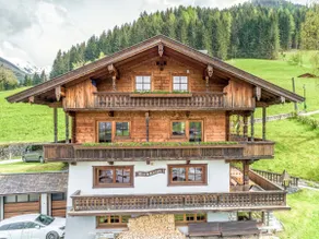 Chalet in panoramic location, 450m to the ski lift - Image 2