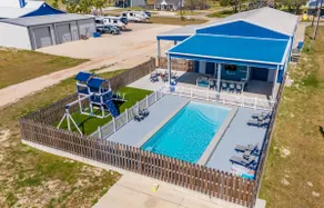 No Agenda Hacienda Pool/Playscape/Pets+$ Fantastic - Image 3