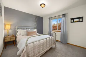 Charming Home with RV Parking - 30 miles from RMNP! - Image 4