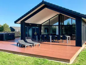 Luxury Retreat in Marielyst - Image 3