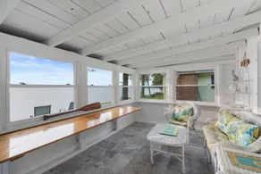 Romantic Shores Hideaway - Beachfront Getaway! - Image 3