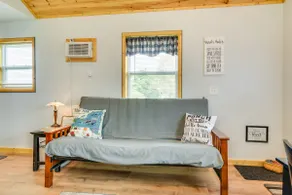 Cozy New York Abode - Porch, Near Fishing & Hiking - Image 4