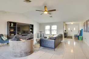 Lanai & Pool: Waterfront Cape Coral Home! - Image 4