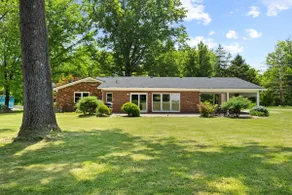 Evergreen: Work Friendly & Near Downtown - Image 5