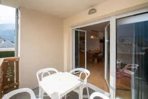 Balnearia – Apartment with shared pool - Image 2