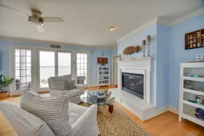 Bayfront White Stone Escape w/ Private Beach! - Image 4