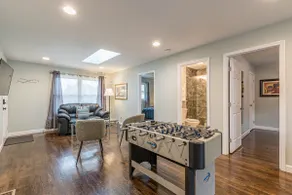 Welcome Home! 2BR with Driveway - Image 3