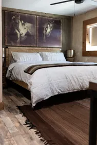 The 708 Guesthouse - Image 2
