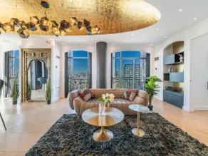 Ultra Luxury Custom Downtown Penthouse - Image 2