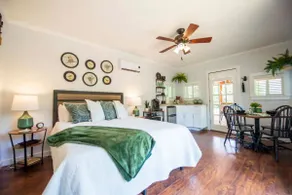 The Nest at Bluebonnet Trail|Near Magnolia|Baylor - Image 5