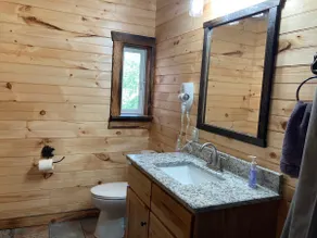 Boo Bear - New lakeside cabin with hot tub - Image 5