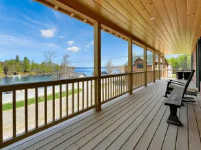 Riverside Lookout - Image 5