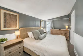 The Whale Spout - King bed and close to the Beach - Image 3