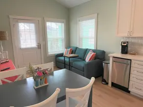 Coconut Waterfront Cottage - Image 5