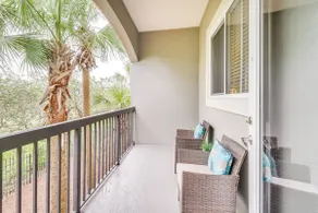 Miramar Beach Condo w/ Pool - Walk to Beach! - Image 2